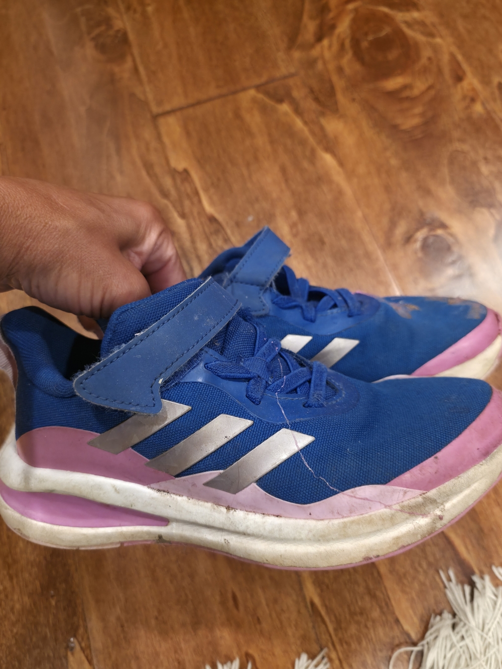 adidas kids classic FortaRun Running Shoes Blue Purple Sz 1